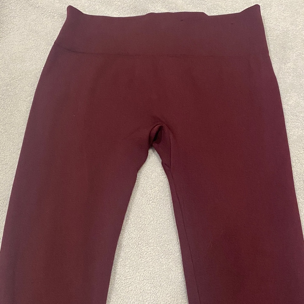 Women’s High-Waist Burgundy Leggings